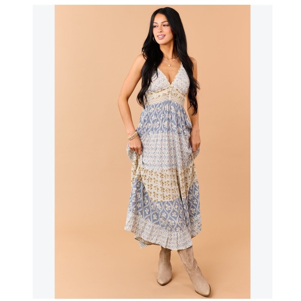 Angie Boho Floral Crochet Lace Tiered Maxi Dress Blue White Medium